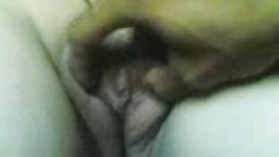 セクシーな丸いお尻を持つ女の子は、ハードコックに彼女の陰部を着陸させています 女 同士 の セックス 無料 動画